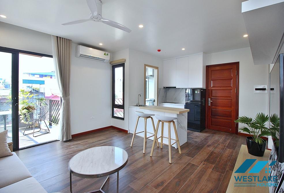 Bright 1 bedroom apartment for rent on Xuan Dieu street, Tay Ho, Ha Noi