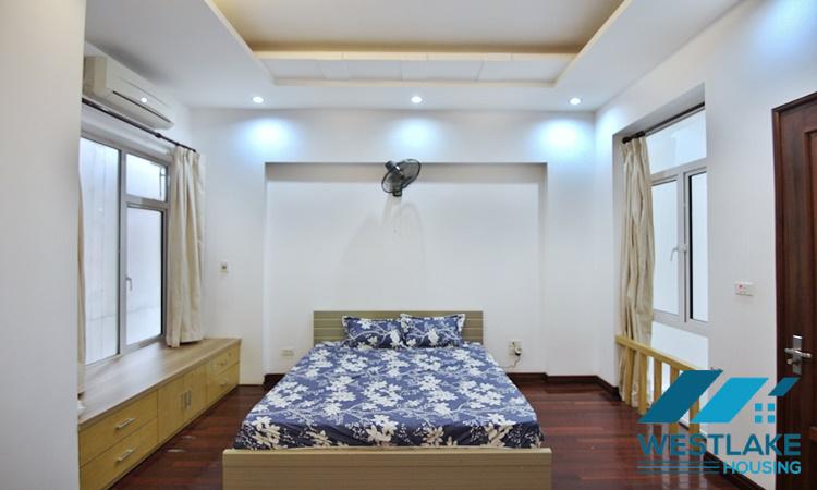 Nhà 5 Phòng Ngủ 5 Phòng Tắm Rộng Thoáng Cho Thuê Tại Phố Tây Hồ, Hà Nội