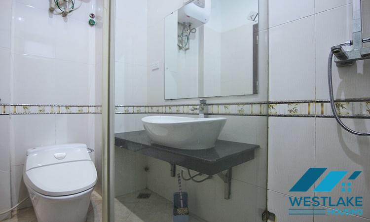 Nhà 5 Phòng Ngủ 5 Phòng Tắm Rộng Thoáng Cho Thuê Tại Phố Tây Hồ, Hà Nội