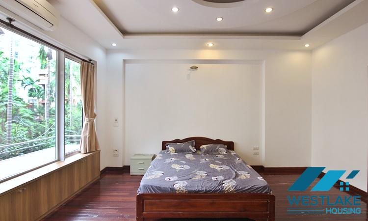 Nhà 5 Phòng Ngủ 5 Phòng Tắm Rộng Thoáng Cho Thuê Tại Phố Tây Hồ, Hà Nội
