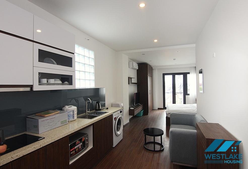 A cheap price apartment for rent on Xuan Dieu area, Tay Ho, Ha Noi