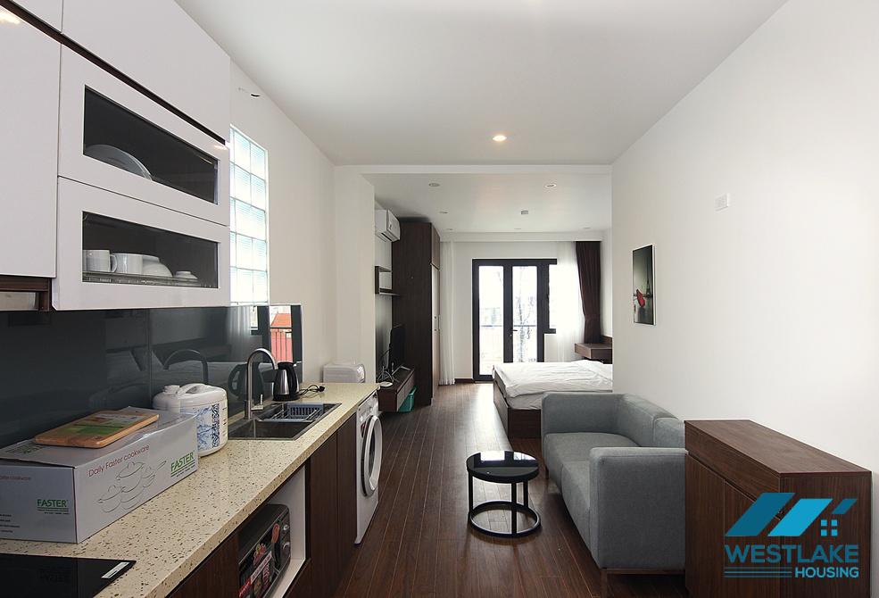 A cheap price apartment for rent on Xuan Dieu area, Tay Ho, Ha Noi