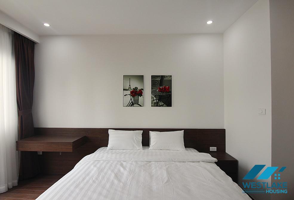 A cheap price apartment for rent on Xuan Dieu area, Tay Ho, Ha Noi
