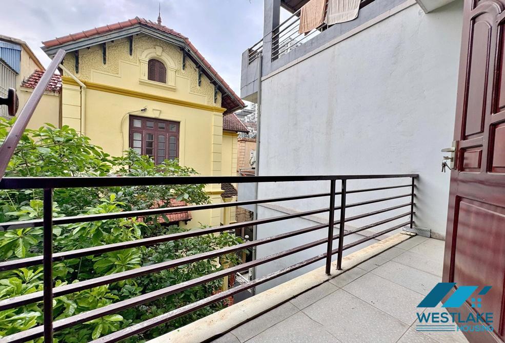 Garden four bedrooms house for rent in Tay Ho, Ha Noi