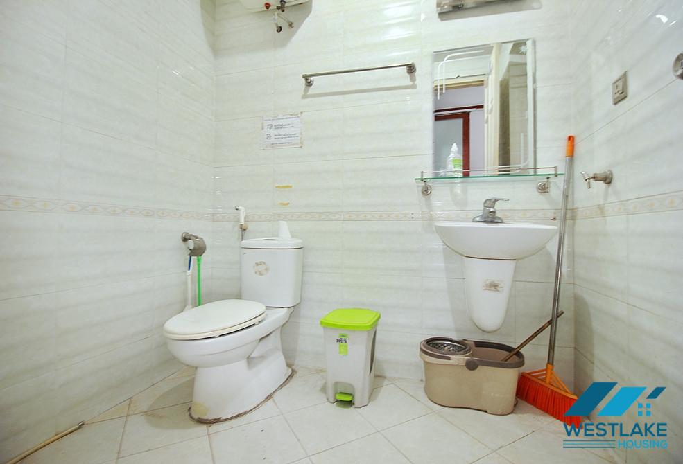 An office or coffee house with big yard for rent in Tay Ho, Ha Noi