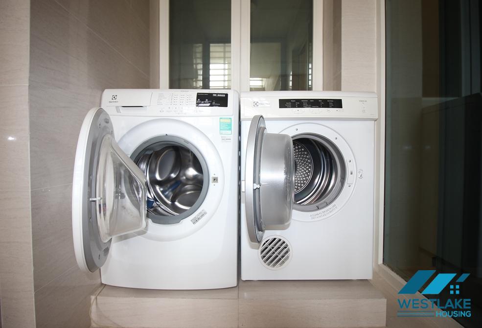 A new and good price 3 bedroom apartment for rent in Ciputra, Tay Ho, Ha Noi