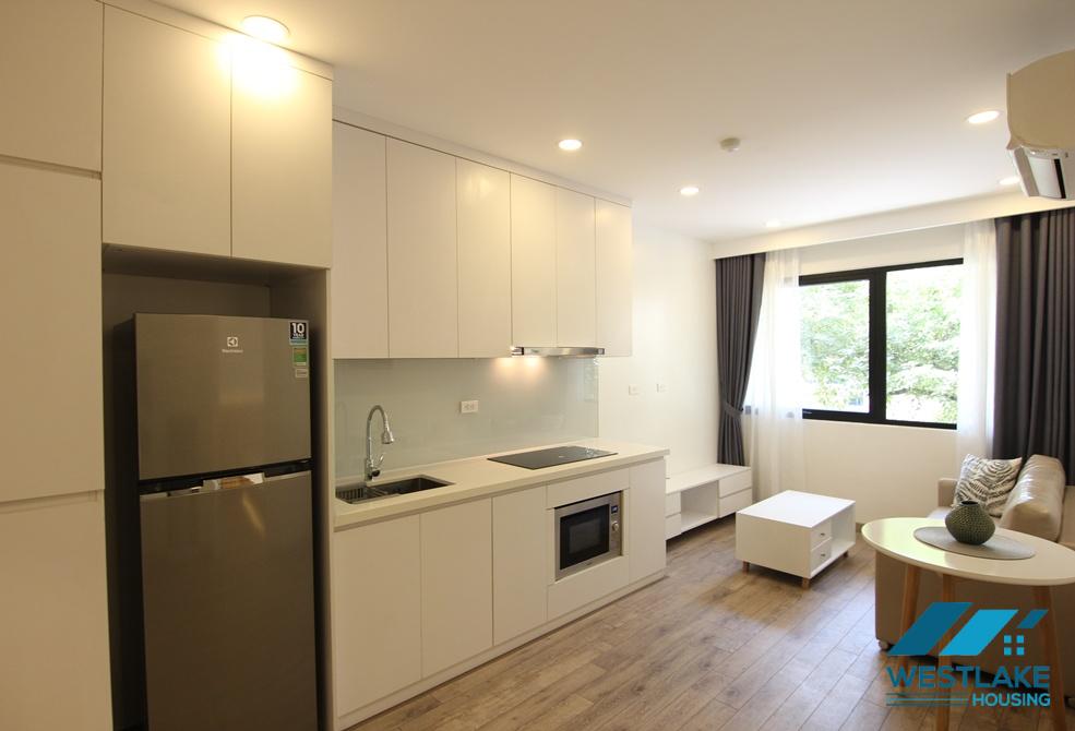 A modern one bedroom for rent on To Ngoc Van street, Tay Ho district, Ha Noi