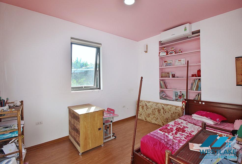 A beautiful 4 bedroom house for rent in Dang Thai Mai, Tay Ho