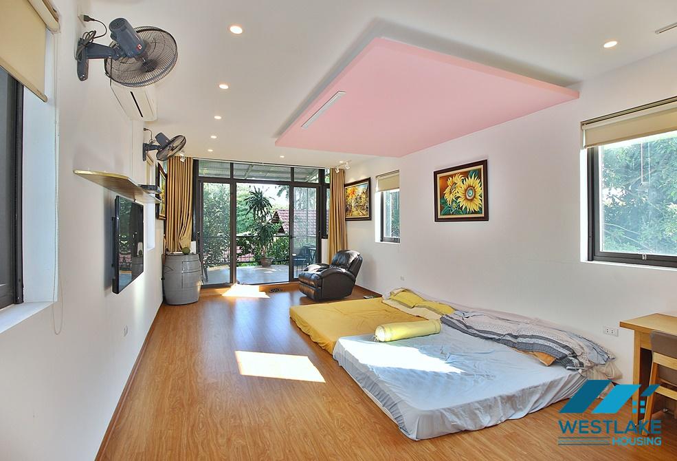 A beautiful 4 bedroom house for rent in Dang Thai Mai, Tay Ho