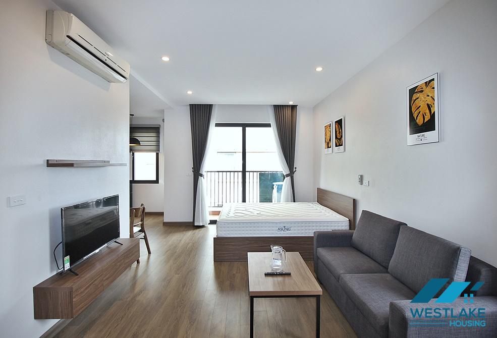 A brightly studio for rent in Dang Thai Mai, Tay Ho, Ha Noi