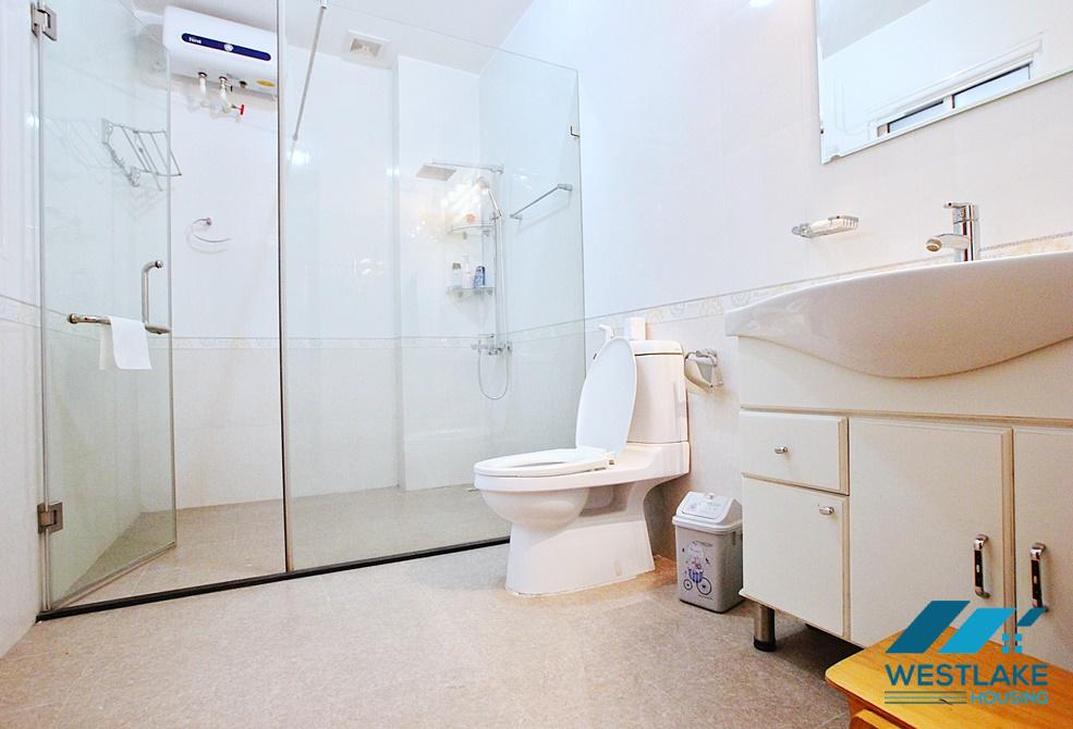 Ngôi Nhà Quyến Rũ 4 Phòng Ngủ Với  Hồ Bơi Rộng Thoáng Cho Thuê Tại Tây Hồ, Hà Nội
