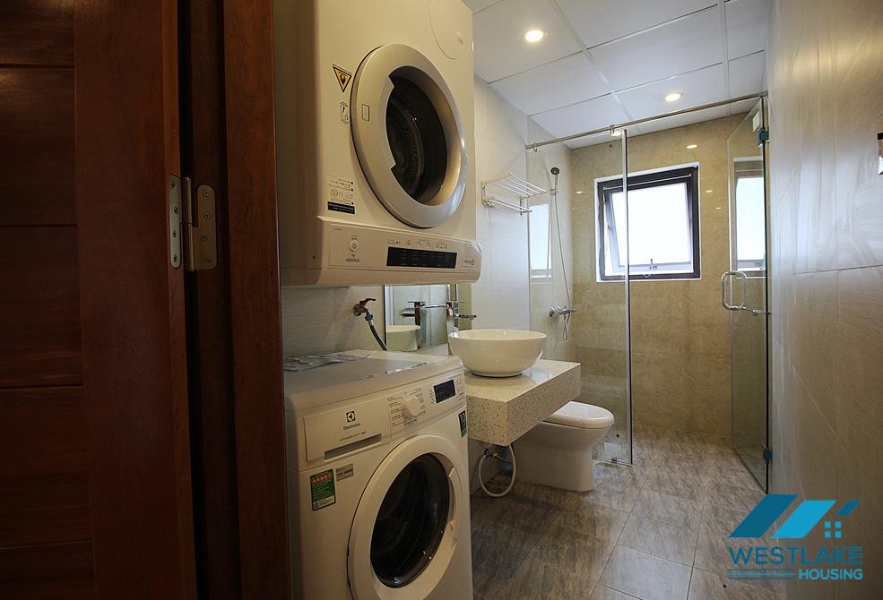 Spacious 03 bedrooms apartment with lake-view for rent in Tay Ho, Ha Noi