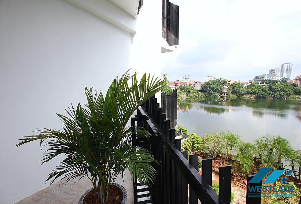 Spacious 03 bedrooms apartment with lake-view for rent in Tay Ho, Ha Noi