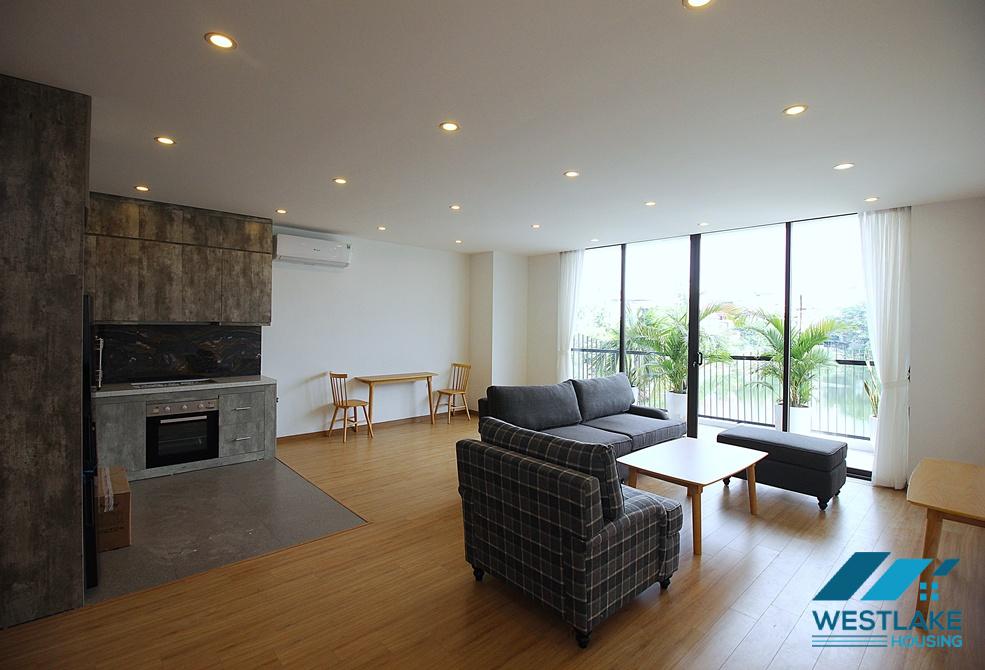 Spacious 03 bedrooms apartment with lake-view for rent in Tay Ho, Ha Noi