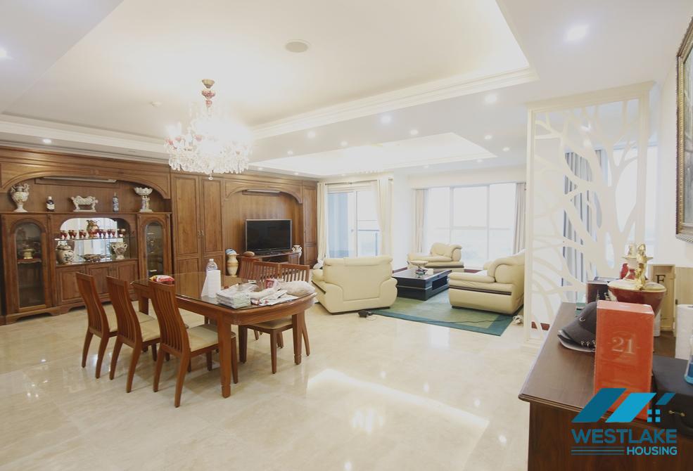 A splendid four bedrooms apartment for rent in Ciputra Compound, Tay Ho, Ha Noi