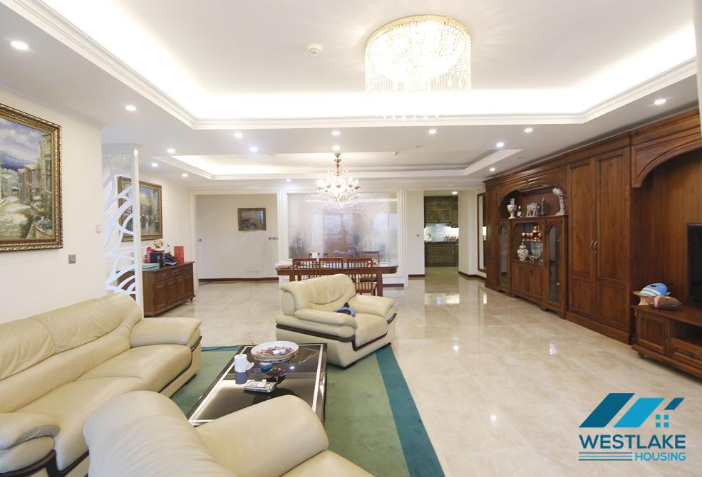 A splendid four bedrooms apartment for rent in Ciputra Compound, Tay Ho, Ha Noi