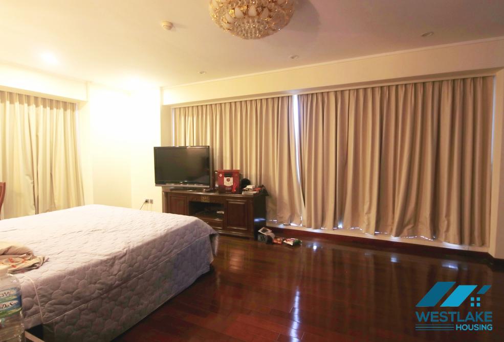 A splendid four bedrooms apartment for rent in Ciputra Compound, Tay Ho, Ha Noi