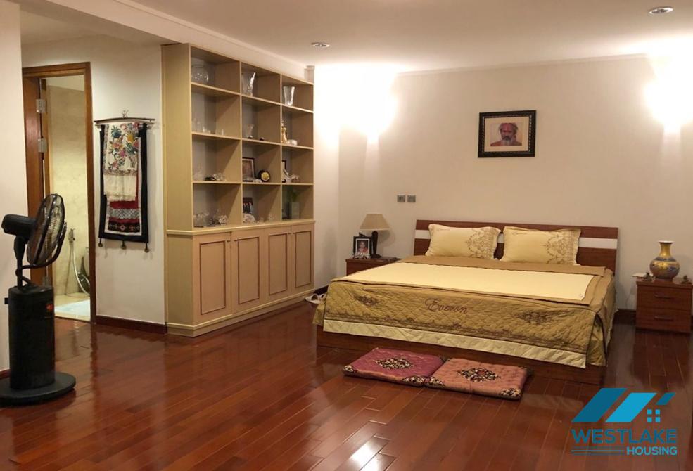 Apartment has 03 bedrooms for rent in Ciputra, Tay Ho