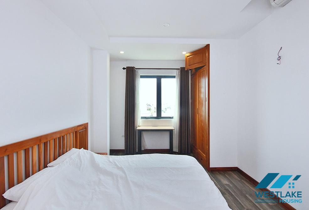 Bright 03 bedrooms apartment for rent on Au Co street, Tay Ho, Ha Noi