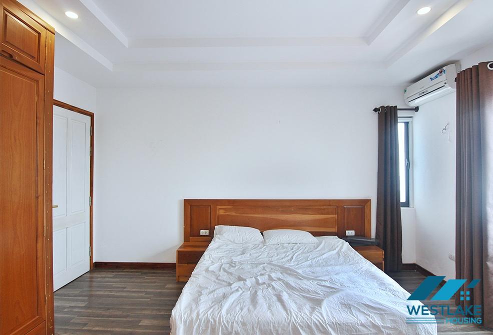 Bright 03 bedrooms apartment for rent on Au Co street, Tay Ho, Ha Noi