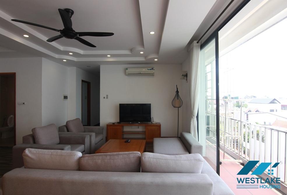 Bright 03 bedrooms apartment for rent on Au Co street, Tay Ho, Ha Noi