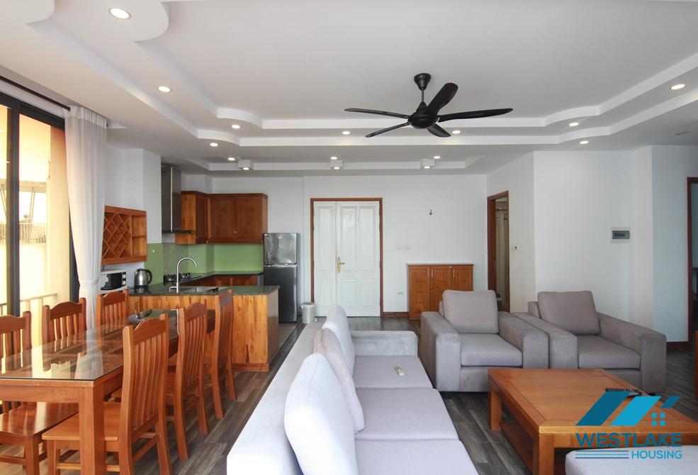 Bright 03 bedrooms apartment for rent on Au Co street, Tay Ho, Ha Noi