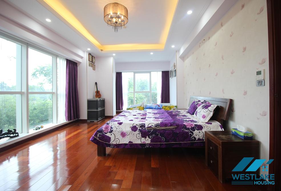 280 sqm 4 bedrooms 3 bathrooms apartment for rent in Ciputra Hanoi