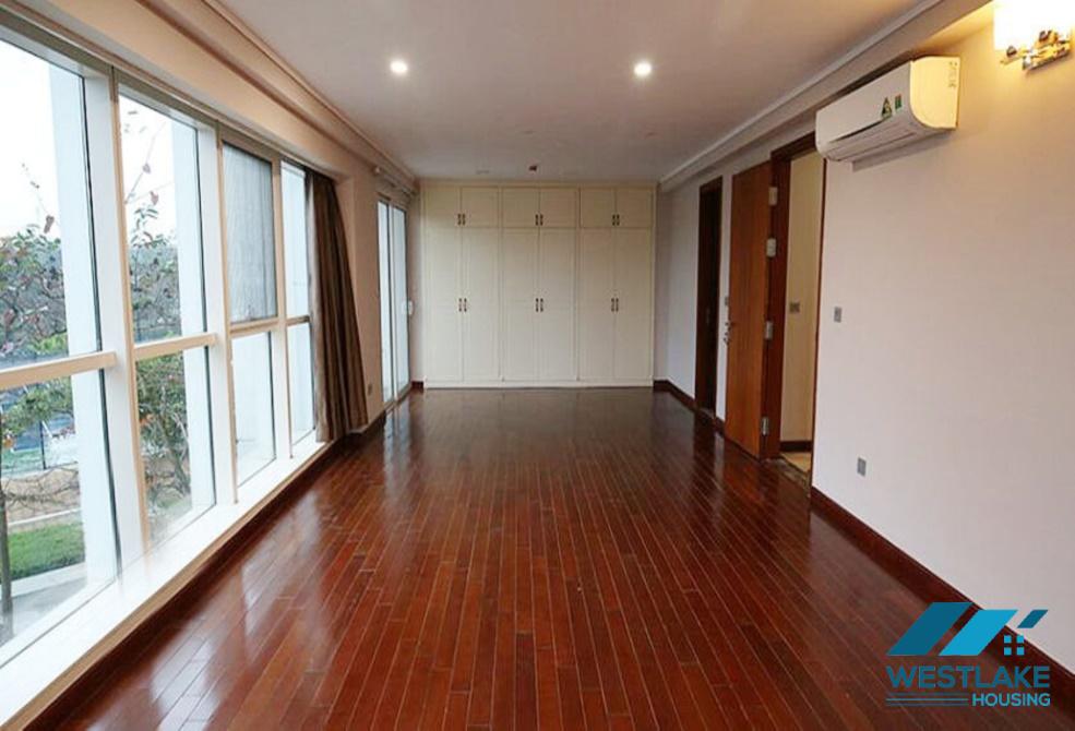 A beautiful, bright 4 bedroom apartment for rent in Ciputra, Tay Ho, Ha Noi