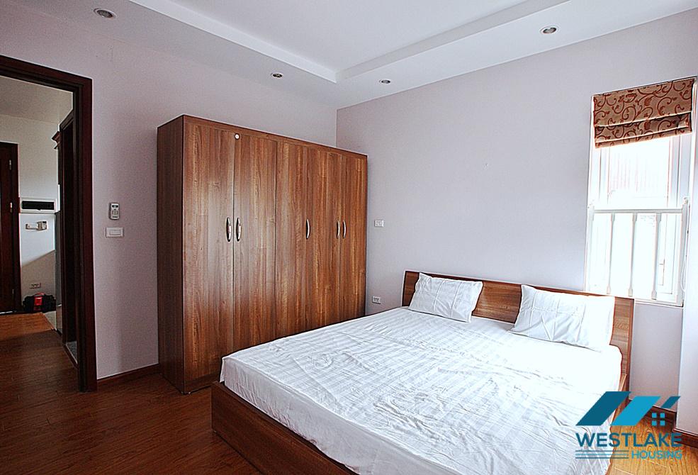 A cheap 2 bedroom apartment for rent in Dang Thai Mai, Tay Ho