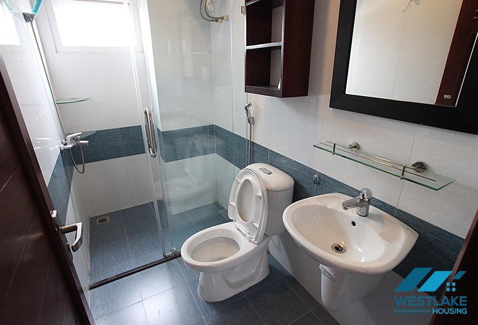A cheap 2 bedroom apartment for rent in Dang Thai Mai, Tay Ho