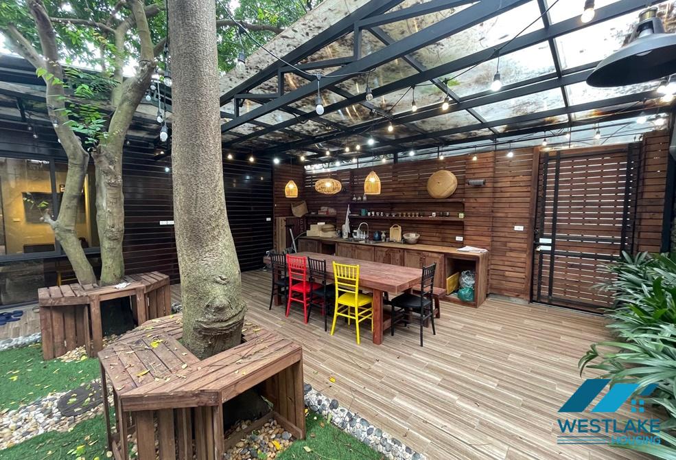 A beautiful 2 bedroom garden house for rent in Tay Ho, Ha Noi