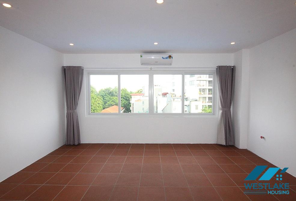 Beautiful modern 5 bedroom house for rent in Dang Thai Mai, Tay Ho