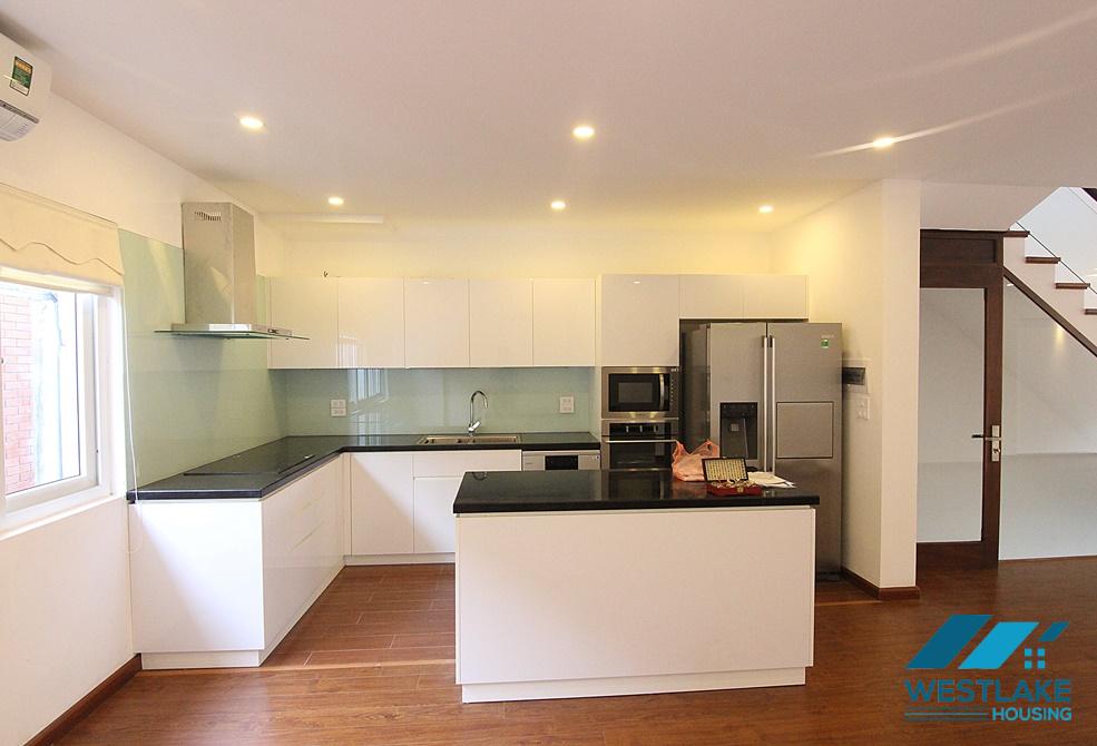 Beautiful modern 5 bedroom house for rent in Dang Thai Mai, Tay Ho