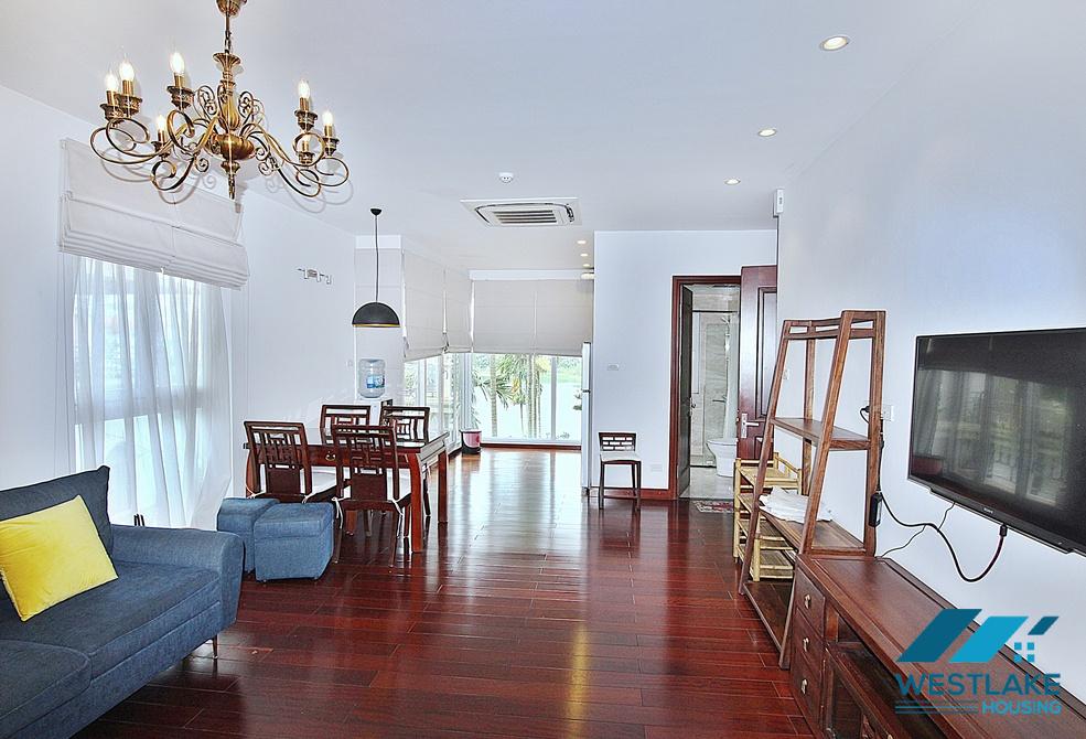 Bright, spacious apartment for rent on Au Co street, Tay Ho, Ha Noi