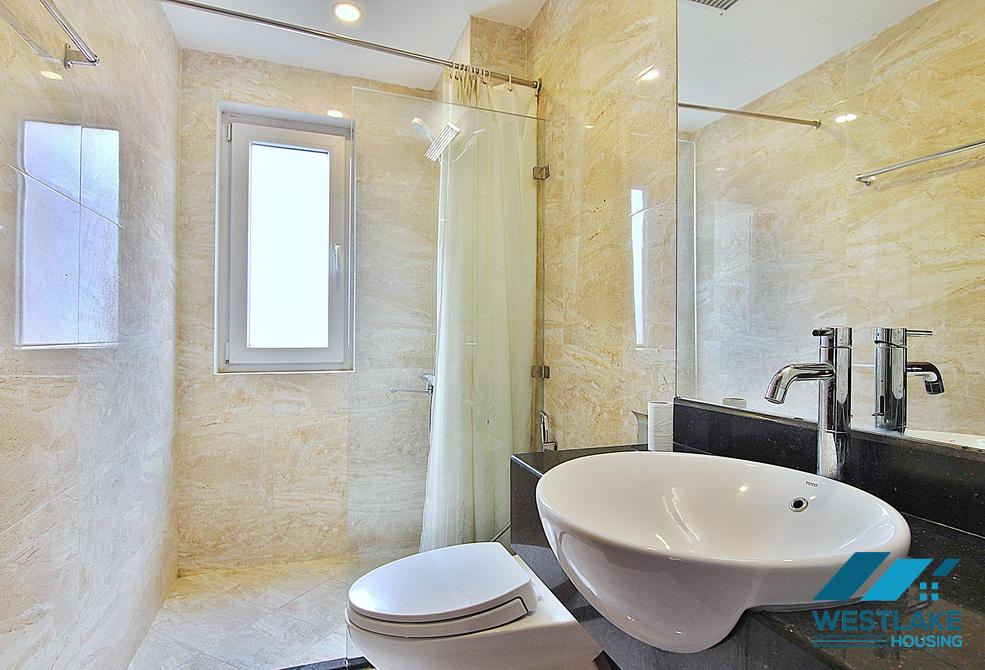 Bright, spacious apartment for rent on Au Co street, Tay Ho, Ha Noi