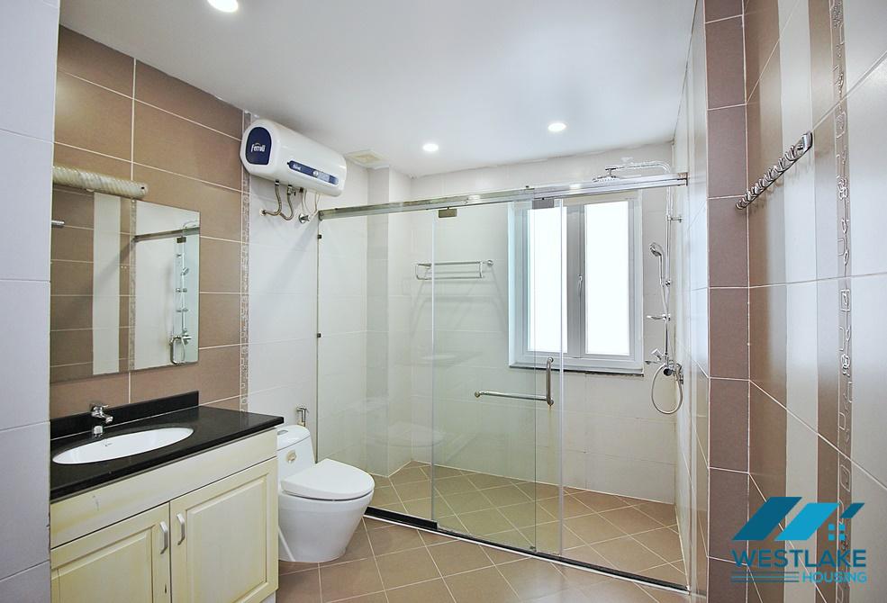 A spacious 5 bedroom house for lease in Tay Ho, Ha Noi