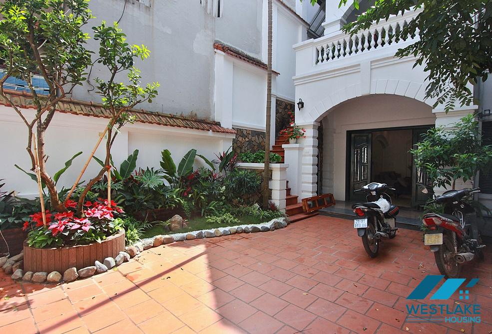 A beautiful renovated villa for rent in Dang Thai Mai, Tay Ho