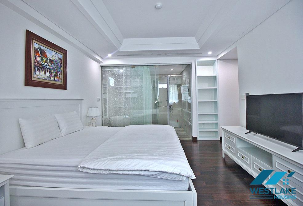 Luxury one bedroom apartment available for rent in Tay Ho,Ha Noi