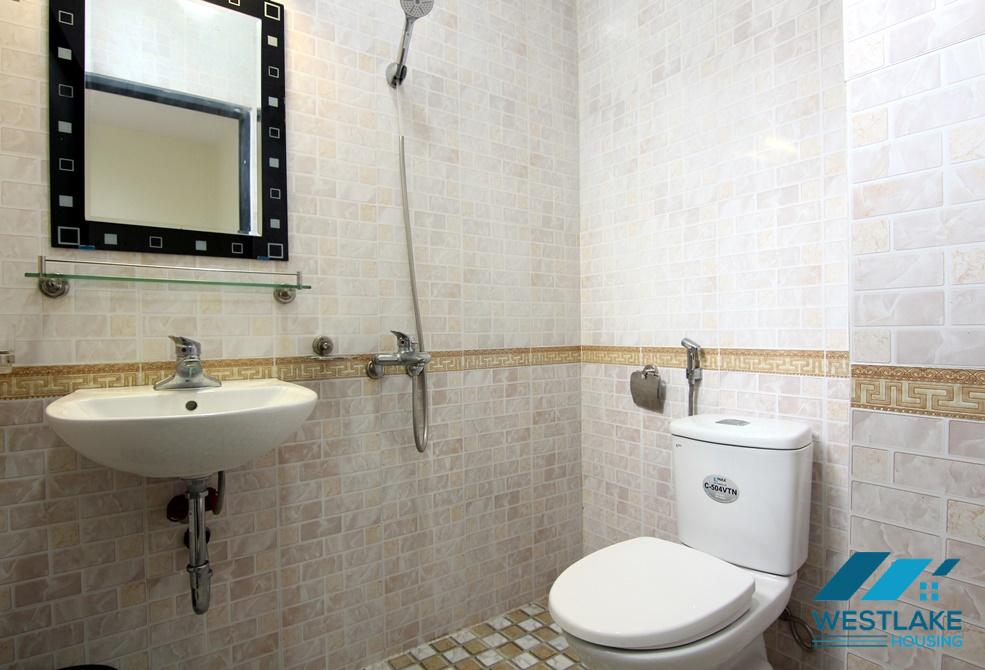 A cheap 2 bedroom apartment for rent in Tay Ho, Ha Noi