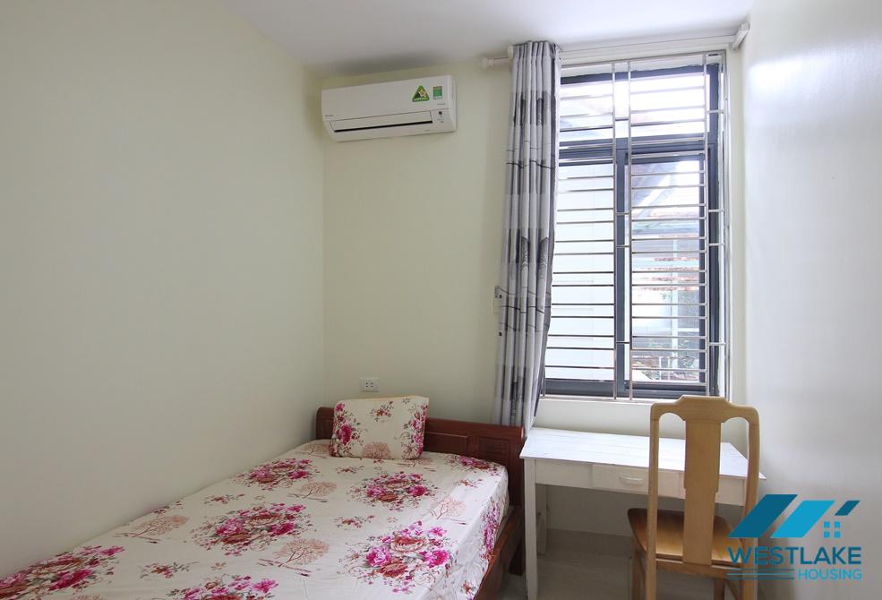 A cheap 2 bedroom apartment for rent in Tay Ho, Ha Noi
