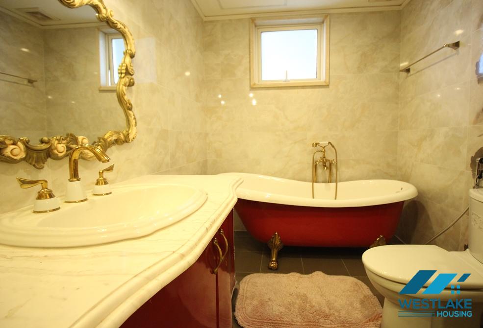 Gorgeous modern apartment in Ciputra L Tower, Tay Ho, Ha Noi