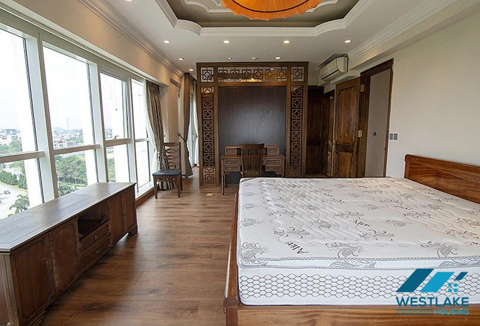 Golf and lake view 4 bedroom apartment for rent in L1 building, Ciputra, Tay Ho