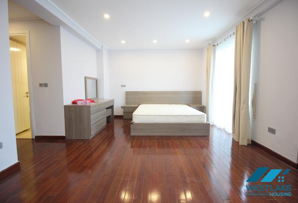 High quality, modern Ciputra apartment to rent in Tay Ho, Hanoi