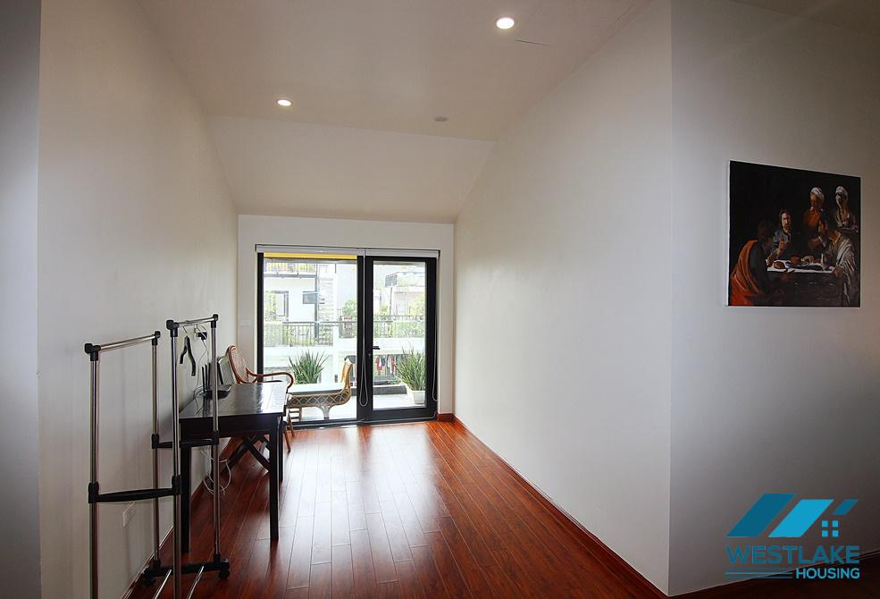 A modern duplex 3 bedroom apartment for rent in Tay Ho, Ha Noi