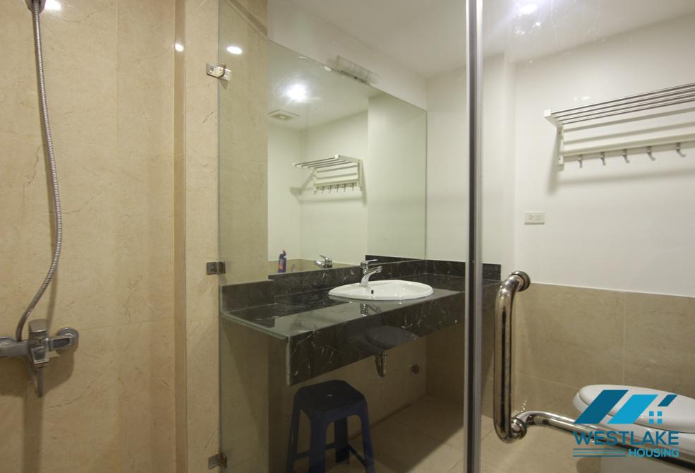 Nice 3 bedrooms apartment for lease in Xuan Dieu area , Tay Ho, Ha Noi