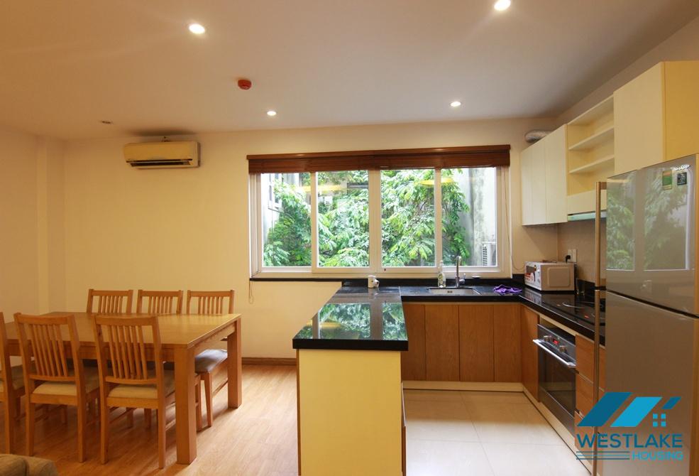 Nice 3 bedrooms apartment for lease in Xuan Dieu area , Tay Ho, Ha Noi