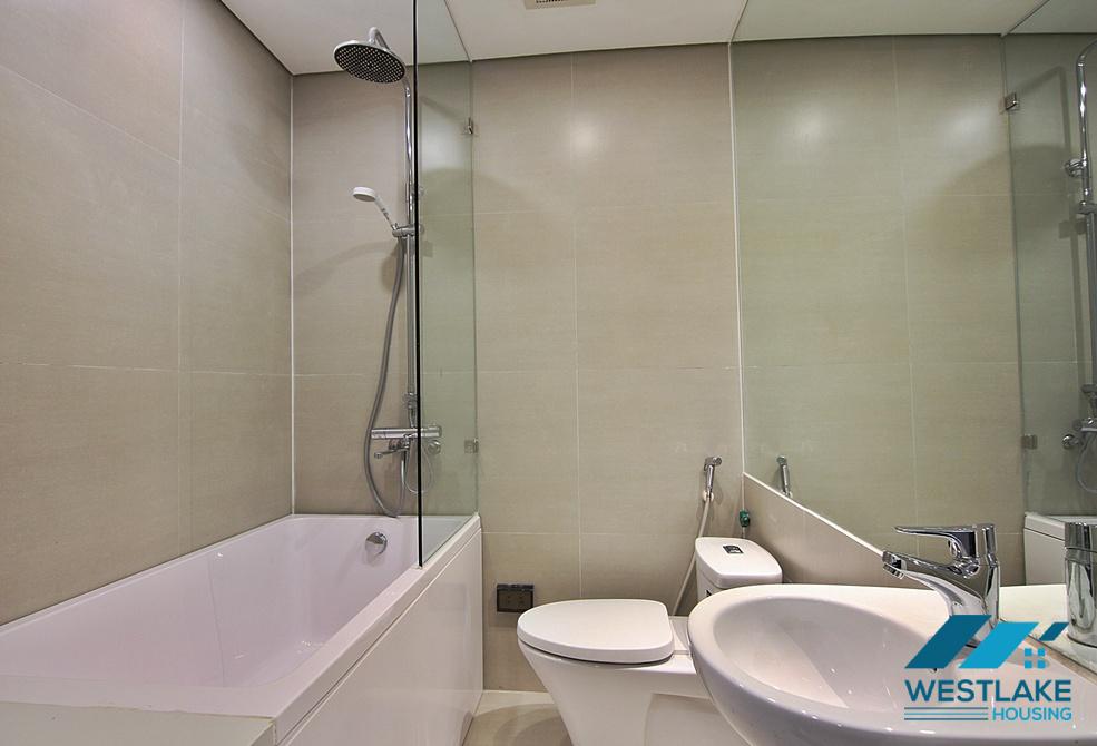 Good quality apartment for rent in Xuan Dieu area, Tay Ho district, Ha Noi