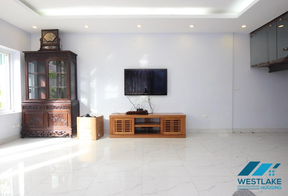 A brightly 2 bedroom house for rent in Tay Ho, Ha Noi