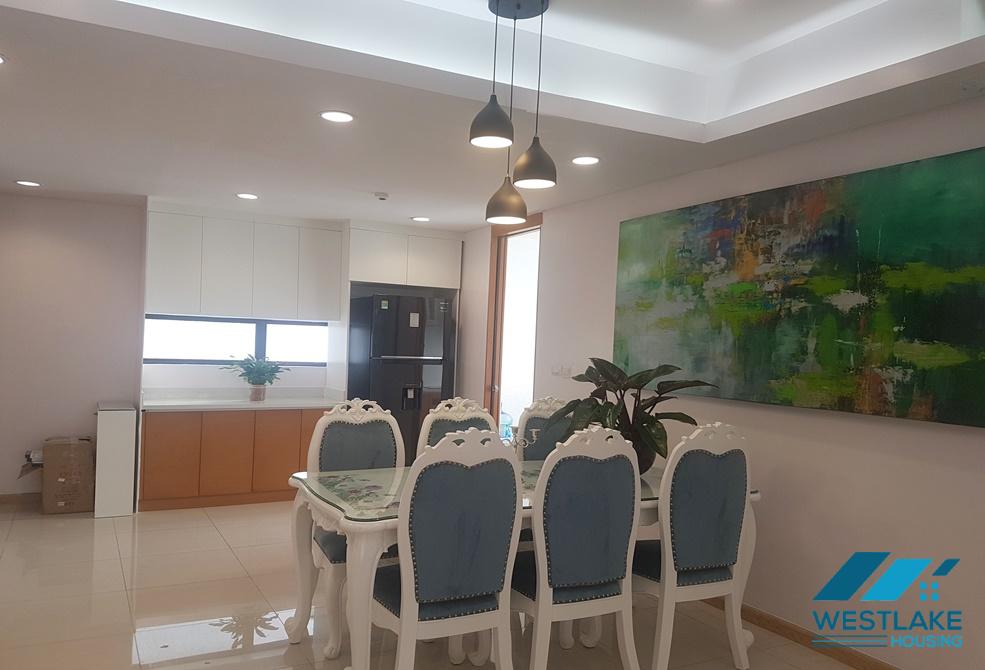 Cho thuê căn hộ 3 phòng ngủ đẹp tại Vinhome Gardenia