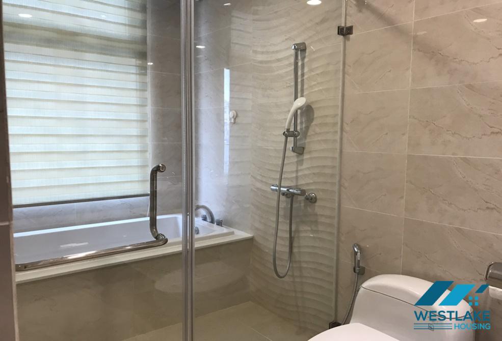 Cho thuê căn hộ 3 phòng ngủ giá rẻ tại Vinhome Gardenia